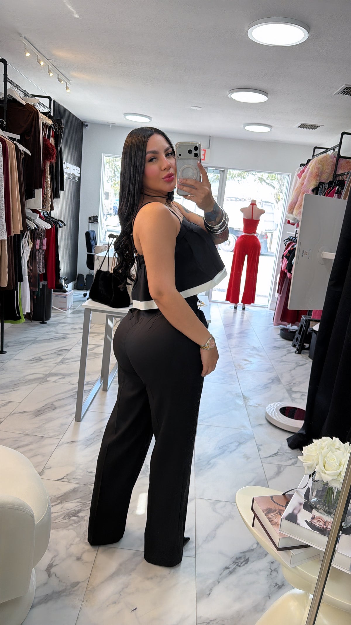 Chloe set